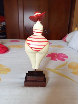 Maniquí Joyero Mujer Bikini Rojo