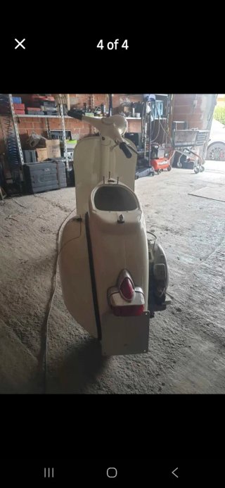 Vespa 125L 1965 Blanca