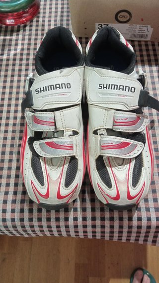 Zapatillas Shimano Ciclismo Talla 41 con calas