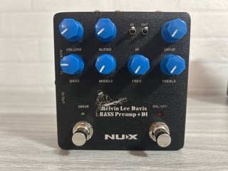 Pedal Nux Melvin Lee Davis Bass Preamp + DI