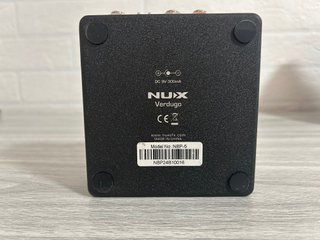 Pedal Nux Melvin Lee Davis Bass Preamp + DI