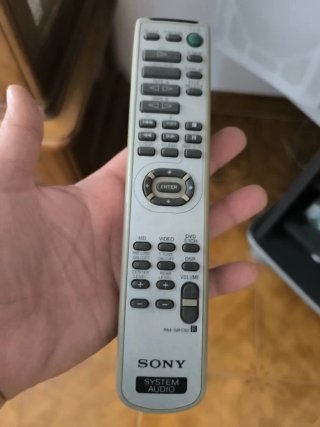 Stereo Sony MHC-ZX30AV Dolby Surround da 320w rms