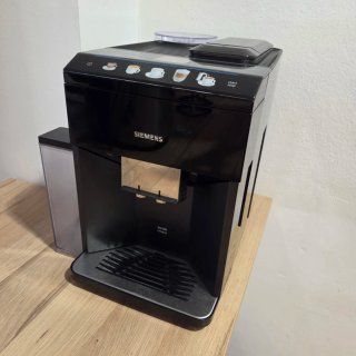 Cafetera Siemens EQ.500 Integral Negra