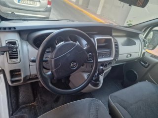 Opel Vivaro 2011