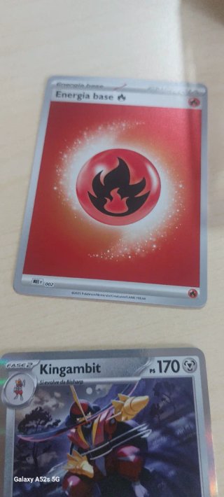 Carte Pokemon Kingambit, Mawile, Spidops 246/217