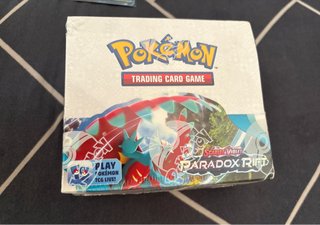 Caja Pokémon Scarlet & Violet Paradox Rift