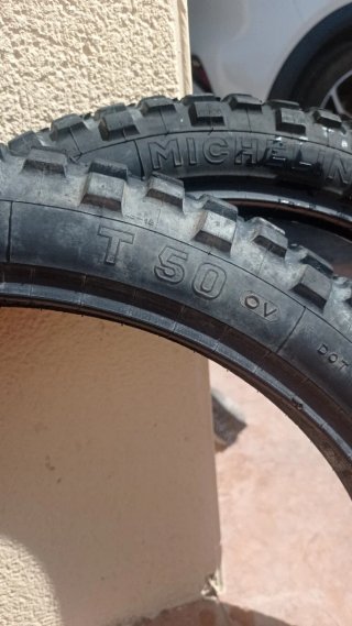 Neumáticos Michelin T50 17" tacos