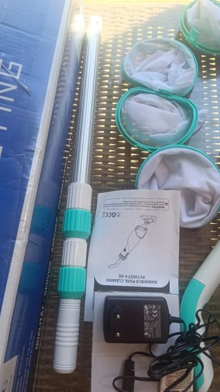 Aspirador Piscina FOTING Batería recargable