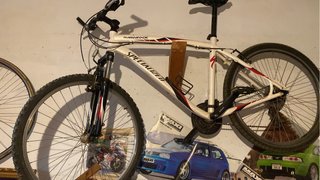 Bicicleta Specialized Hardrock 26 2008