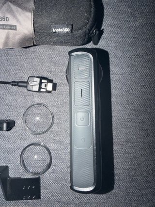 Insta360 X4