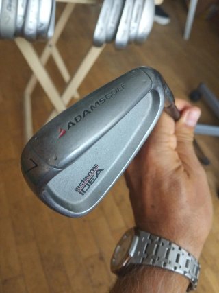Hierro 7 Adams Golf Idea vara de grafito Aldila