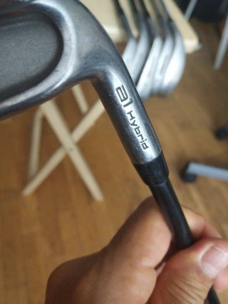 Hierro 7 Adams Golf Idea vara de grafito Aldila