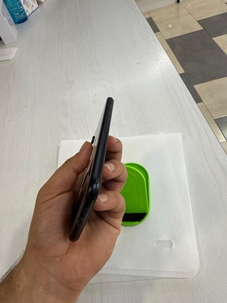 iPhone XR 128GB Negro