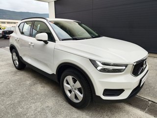 Volvo XC40 Momentum Core T2 129 CV