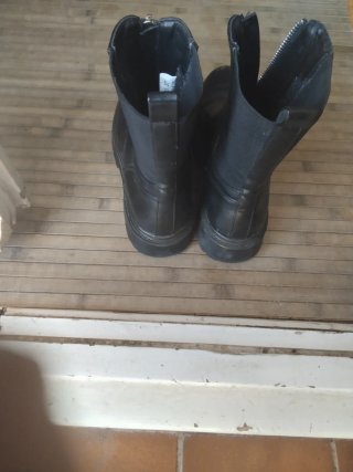 Botines militares cremallera frontal T.37