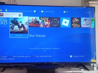 PS4 con 2 mandos 500go