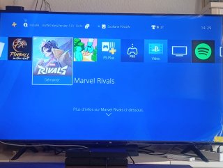 PS4 con 2 mandos 500go