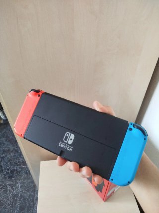 COMO NUEVA Nintendo Switch OLED
