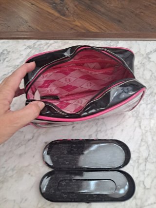 Bolsa aseo y estuche Monster High