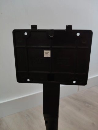 Soporte Pie TV Samsung Q9
