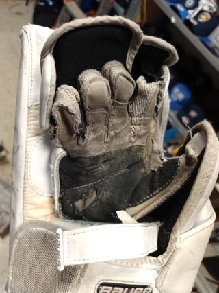 Guantes Portero Hockey Bauer y CCM SR