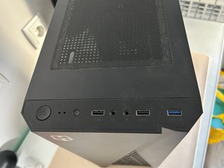 PC sobremesa Ryzen 5 + Monitor Gaming 165 Hz IPS
