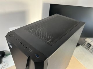 PC sobremesa Ryzen 5 + Monitor Gaming 165 Hz IPS