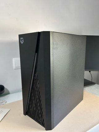 PC sobremesa Ryzen 5 + Monitor Gaming 165 Hz IPS