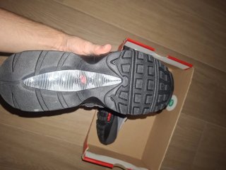 Nike Air Max 95 OG Gris Rojo NUEVAS
