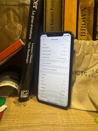 iPhone 11 Negro 128GB 75%
