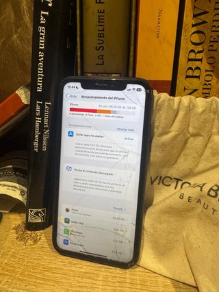 iPhone 11 Negro 128GB 75%