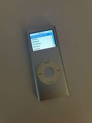 iPod Nano 2, logo Mazda
