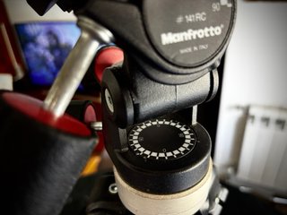 Trípode Manfrotto Profesional
