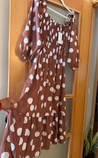 Vestido midi lunares blanco y marrón