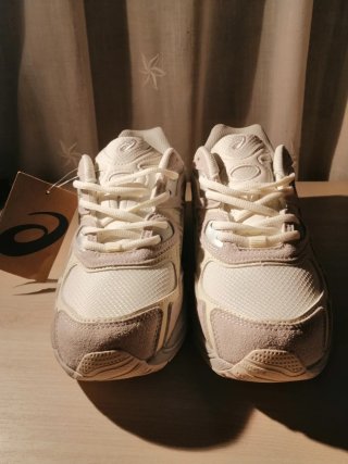 Asics Beige/Gris Zapatillas talla 42
