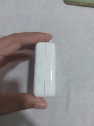 Cargador Macbook pro 14"  Apple 87W USB-C Power Ad