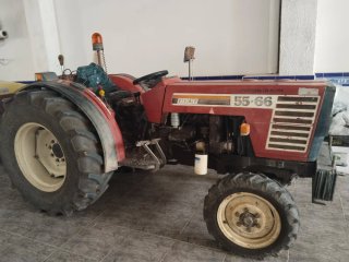 Tractor Fiatagri con turbo y retovator
