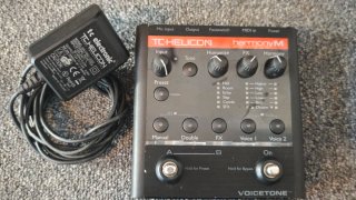 TC-Helicon Harmony M Procesador de Voz
