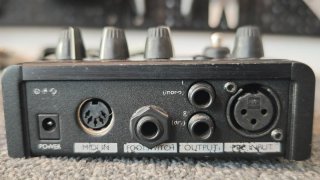 TC-Helicon Harmony M Procesador de Voz
