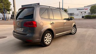 Volkswagen Touran 2015