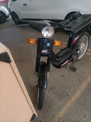 Vespino NLX Negra Clásica
