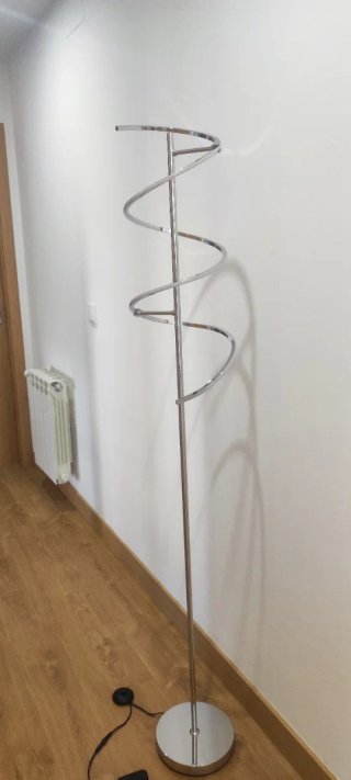 Lámpara de salón LED espiral