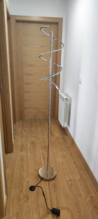 Lámpara de salón LED espiral