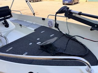 Barca Bass Boat Solar Sky 360