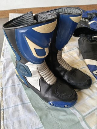 Traje de moto LEVIOR completo