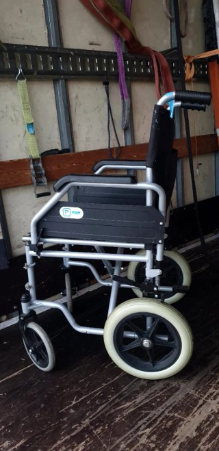 SILLA DE RUEDAS