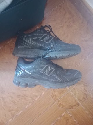 Zapatillas New Balance 44 Negras/Grises