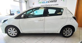 Toyota Yaris 5p Híbrido Active