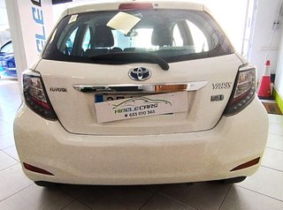 Toyota Yaris 5p Híbrido Active