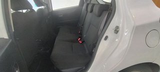 Toyota Yaris 5p Híbrido Active